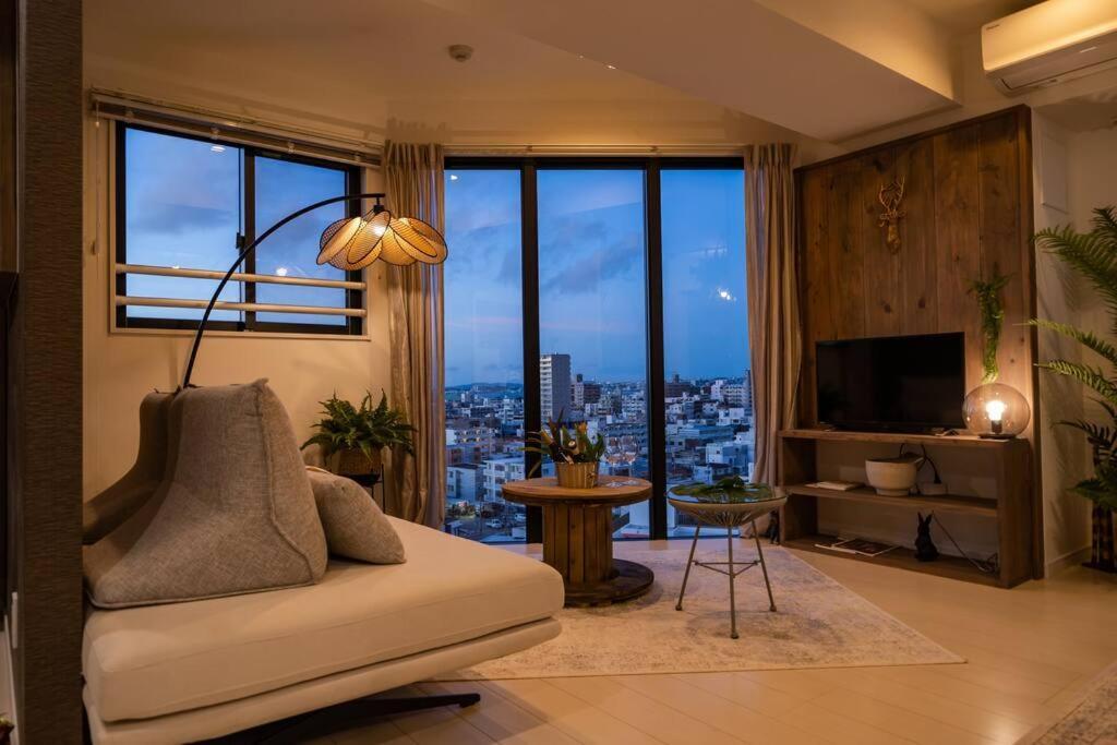 The Penthouse Ginowan Daire Urasoe Dış mekan fotoğraf